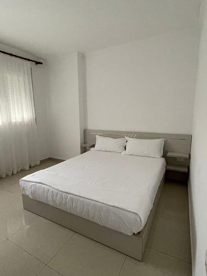 Kraal Apartments Vlore Bagian luar foto