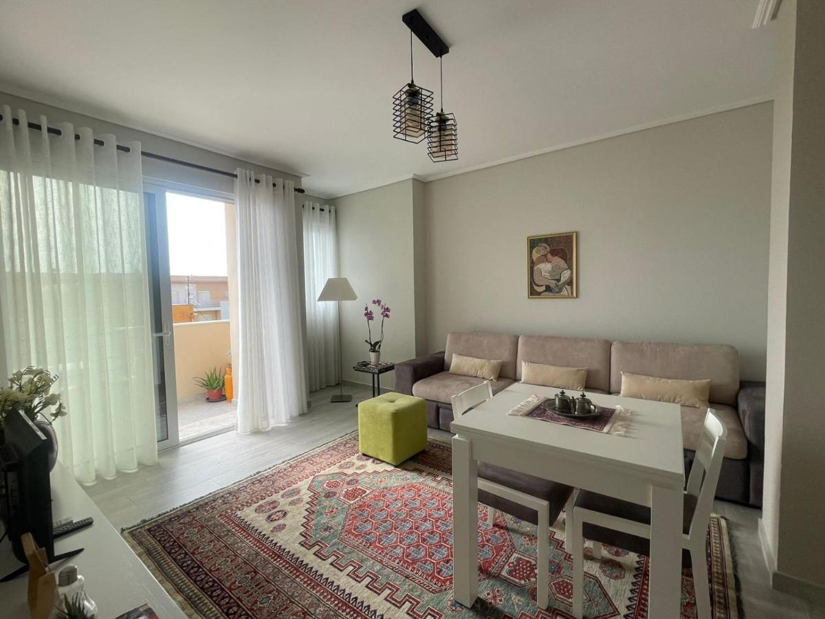 Kraal Apartments Vlore Bagian luar foto